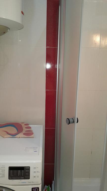 Apartment On Rustaveli Avenue Tbilisi Room photo