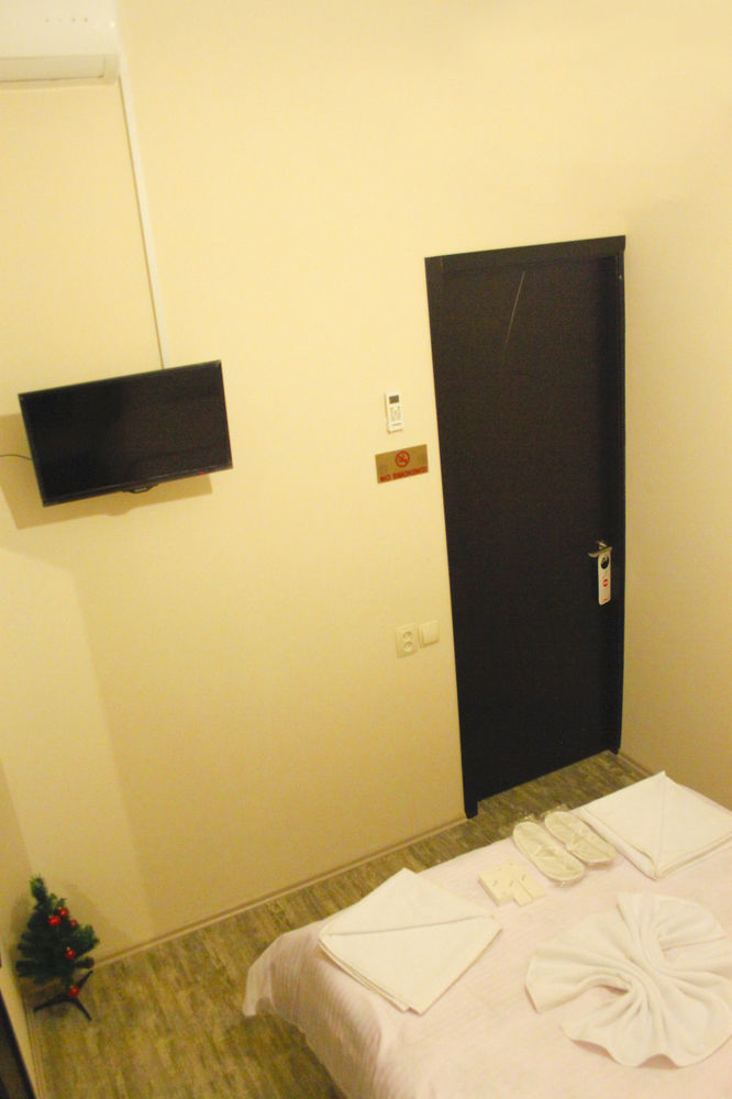 Apartment On Rustaveli Avenue Tbilisi Exterior photo