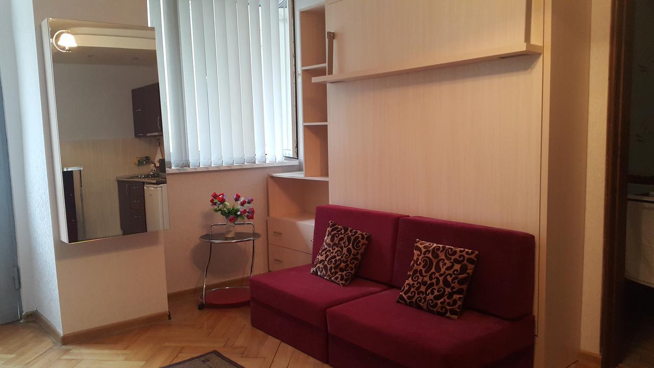 Apartment On Rustaveli Avenue Tbilisi Exterior photo